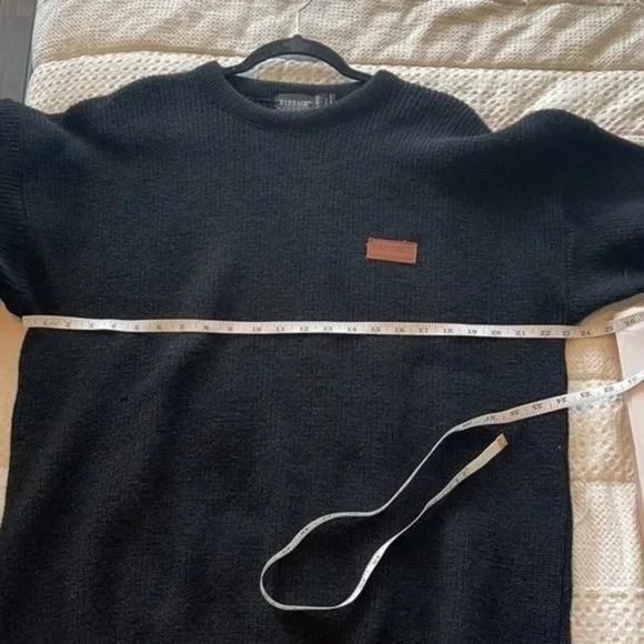 Mens 100% wool sweater
